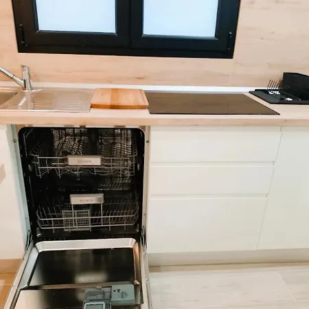 Deluxe Apartment *