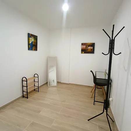 Apartment Deluxe *